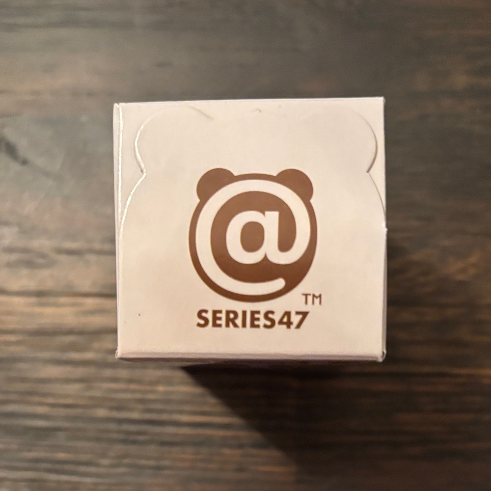 Be@rbrick Series 47 Collectible Box Mystery box sealed - Picture 4 of 5